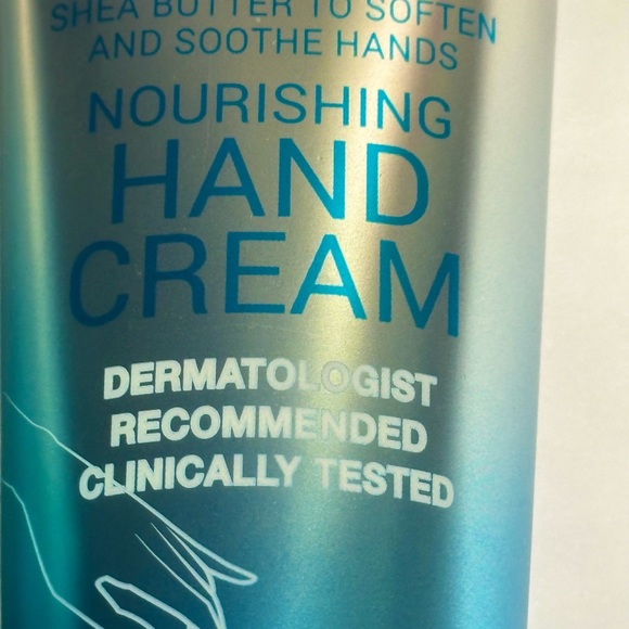 Dermasil Lab Platinum Foot Cream and Hand Cream - Picture 3 of 12